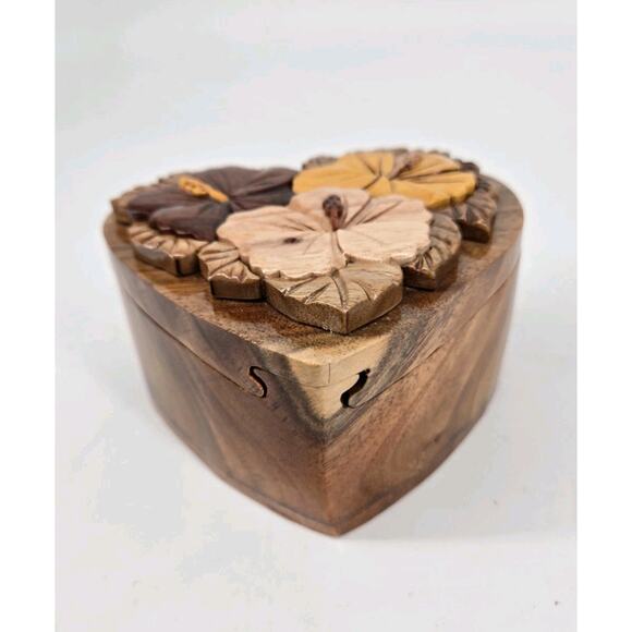 Wooden Carved Heart Hibiscus Floral Flower Puzzle Trinket Jewelry Box - Picture 6 of 16
